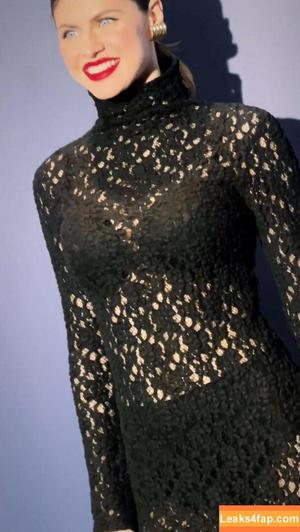 Alexandra Daddario фото #1128