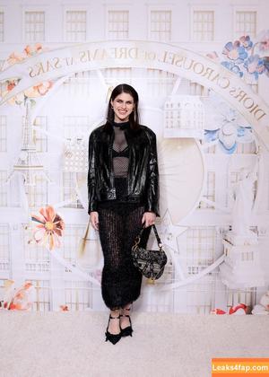 Alexandra Daddario фото #1144