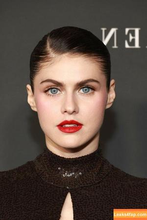 Alexandra Daddario фото #1169