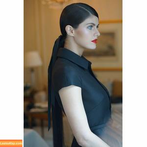 Alexandra Daddario фото #1298