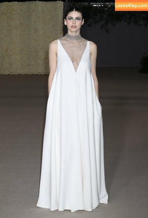 Alexandra Daddario фото #1372