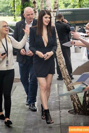 Alexandra Daddario фото #1414