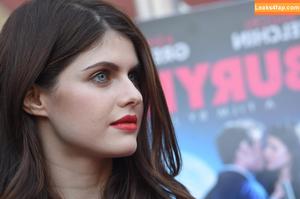 Alexandra Daddario фото #1567