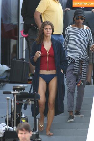 Alexandra Daddario фото #1630