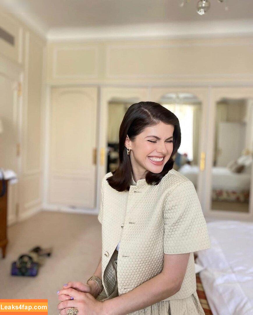 Alexandra Daddario / alexandradaddario leaked photo photo #2098