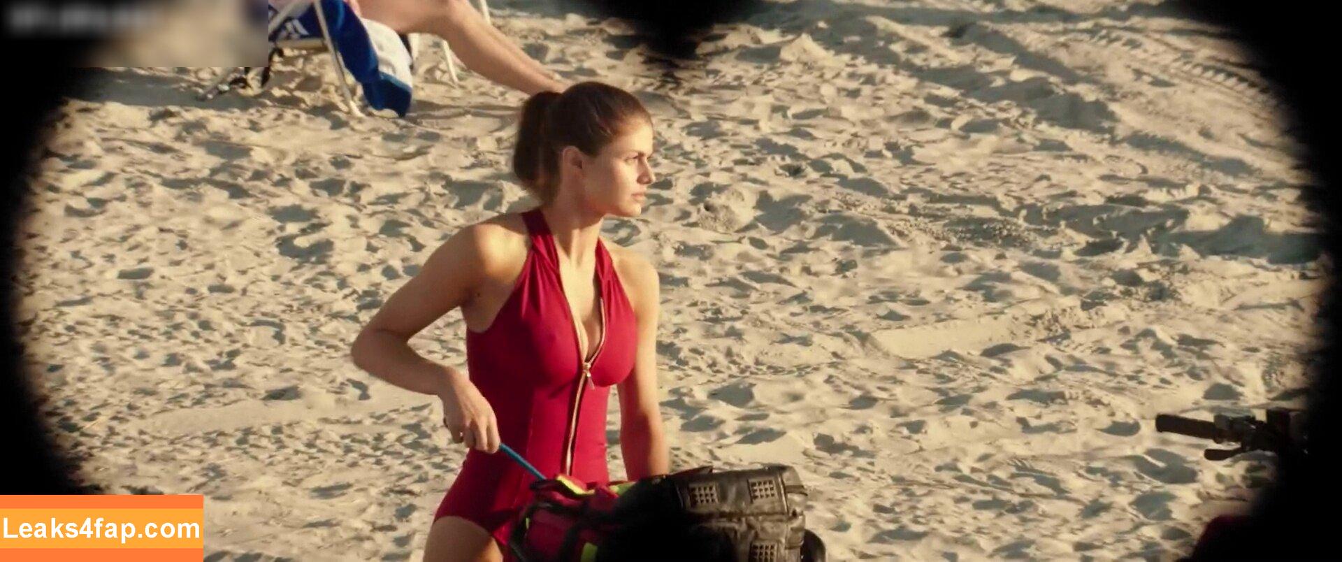 Alexandra Daddario / alexandradaddario слитое фото фото #2361