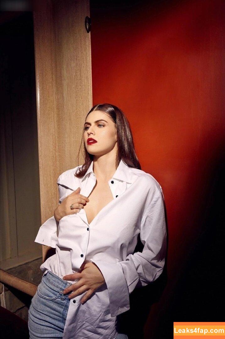 Alexandra Daddario / alexandradaddario слитое фото фото #2446