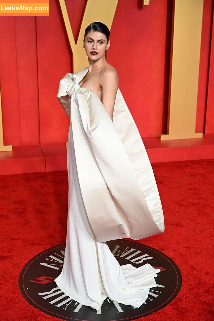 Alexandra Daddario / alexandradaddario слитое фото фото #2477