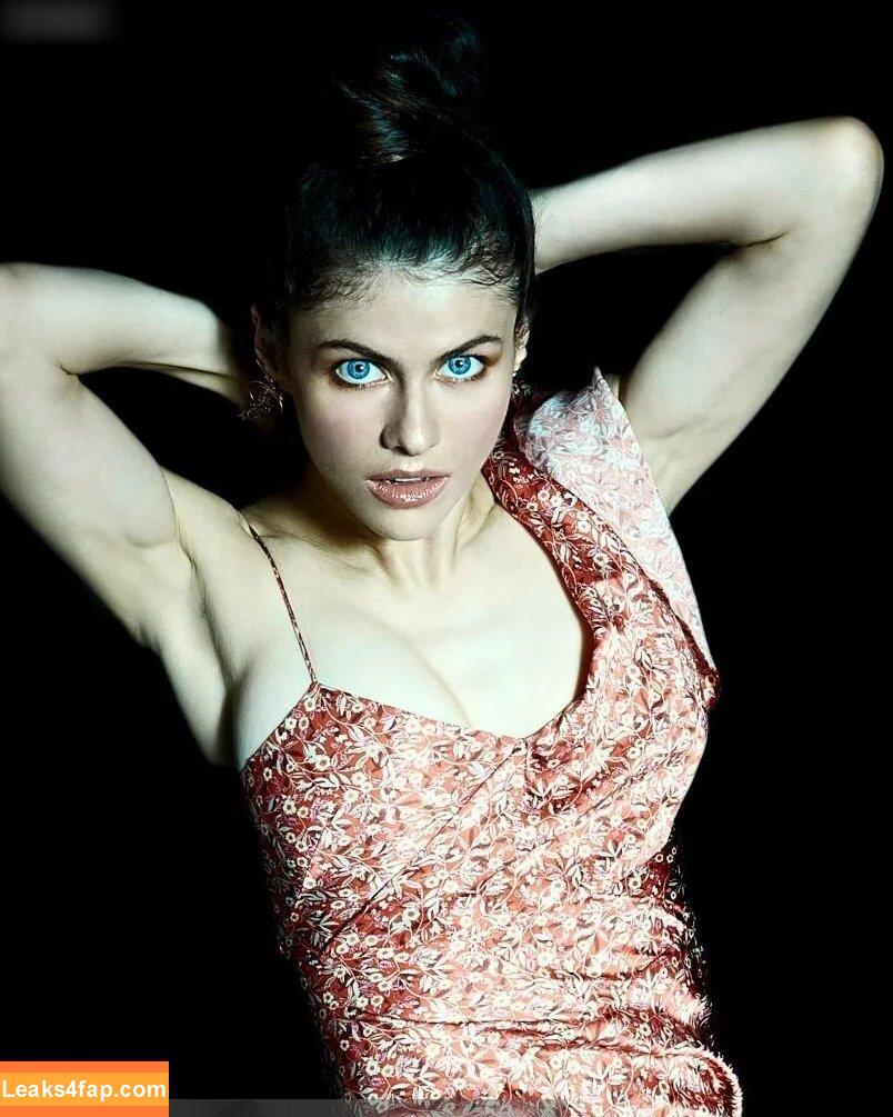 Alexandra Daddario / alexandradaddario слитое фото фото #2600