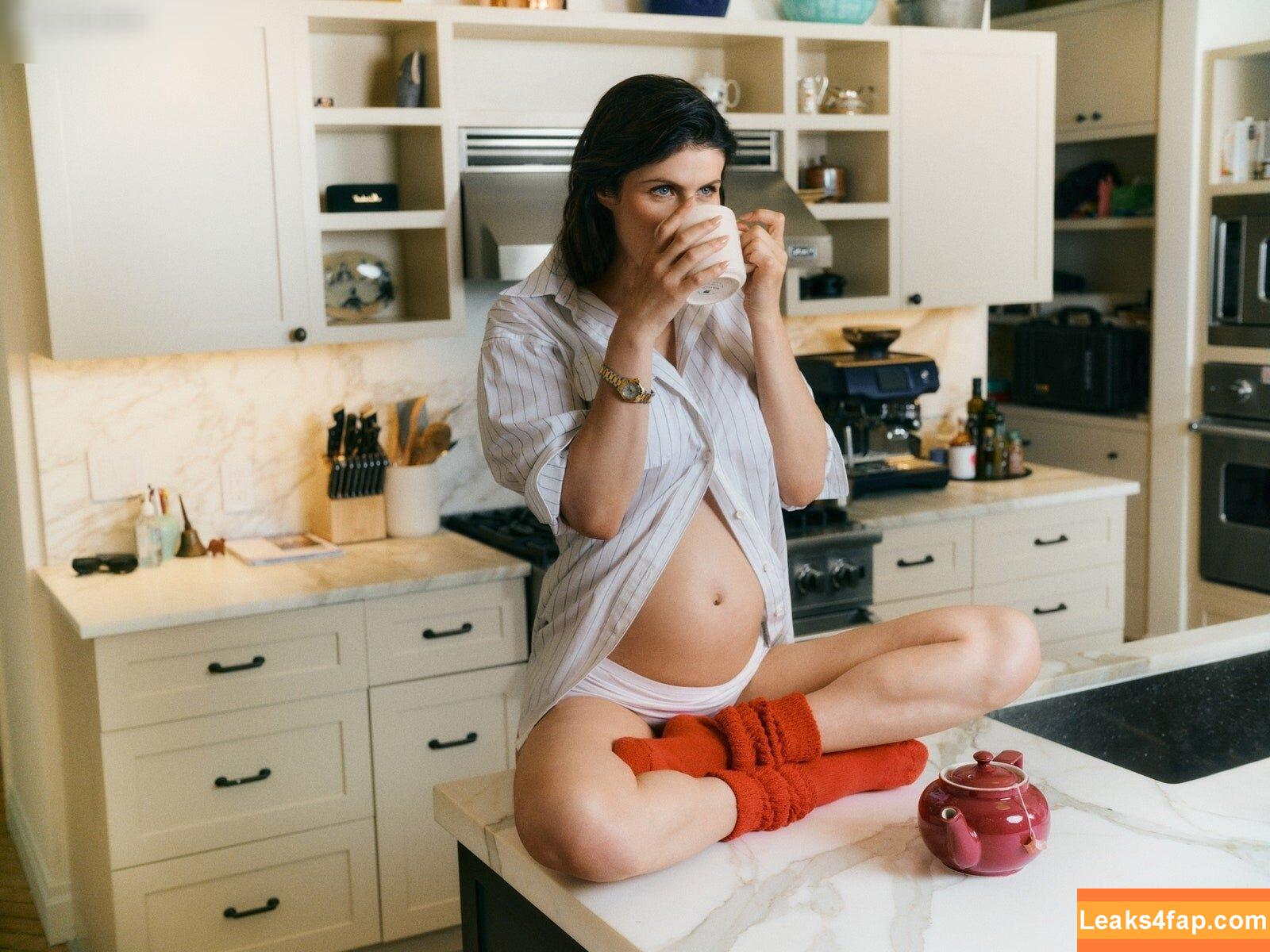 Alexandra Daddario / alexandradaddario слитое фото фото #2620