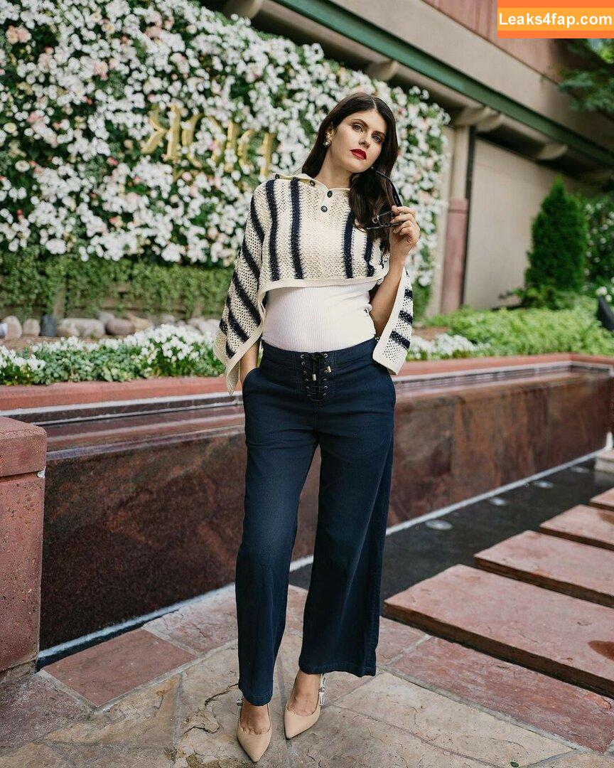Alexandra Daddario / alexandradaddario слитое фото фото #2645
