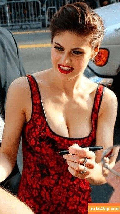 Alexandra Daddario / alexandradaddario leaked photo photo #2850
