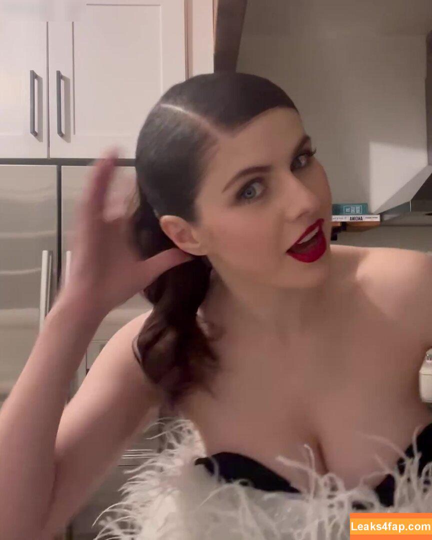 Alexandra Daddario / alexandradaddario leaked photo photo #2974