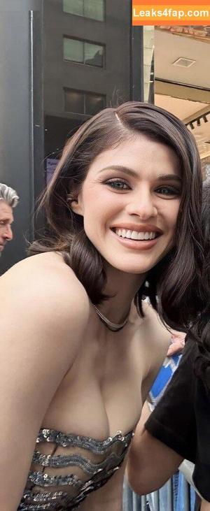 Alexandra Daddario photo #2134