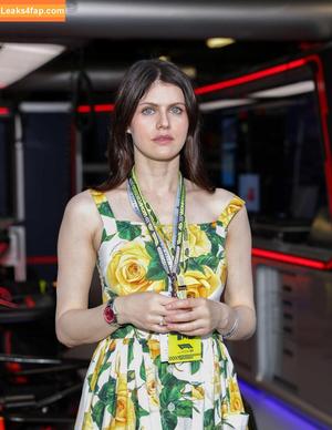 Alexandra Daddario photo #2145