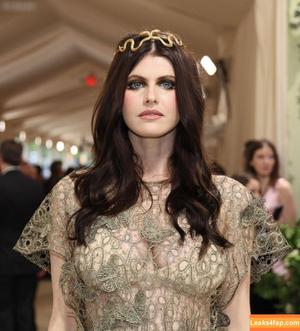 Alexandra Daddario фото #2566