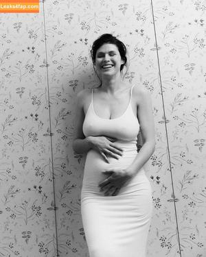 Alexandra Daddario фото #2606