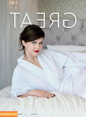 Alexandra Daddario photo #2820