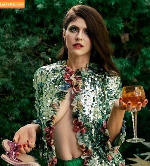 Alexandra Daddario фото #2879