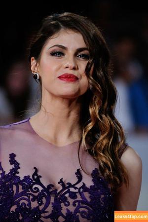 Alexandra Daddario фото #2882