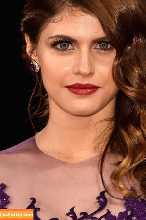 Alexandra Daddario фото #2886