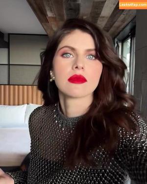 Alexandra Daddario photo #2926