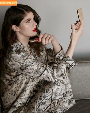 Alexandra Daddario photo #2932
