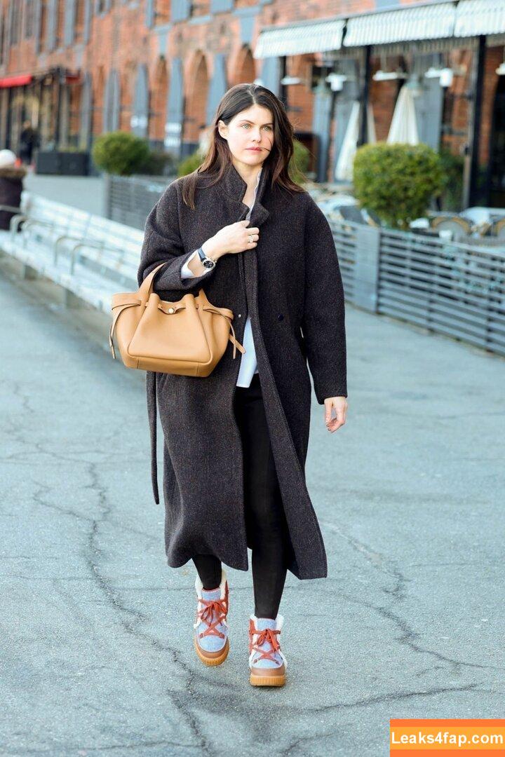 Alexandra Daddario / alexandradaddario слитое фото фото #3168