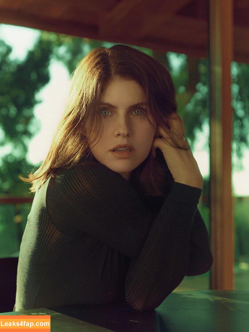 Alexandra Daddario / alexandradaddario leaked photo photo #3258
