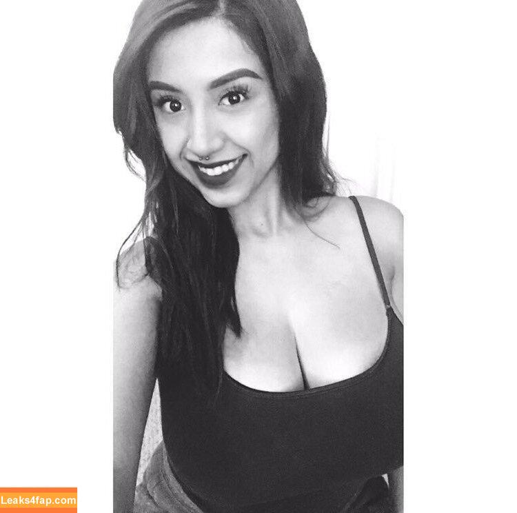 Alexandra Nicole / al_ex_and_ria / alexsashnicole / lunalanight leaked photo photo #0017