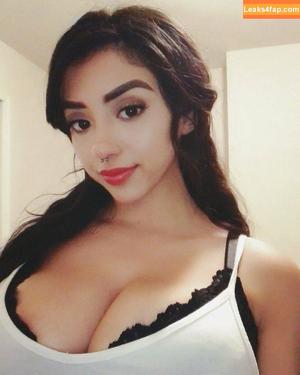 Alexandra Nicole photo #0001