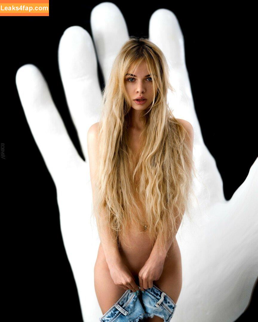 Alexandra Smelova / alex_lolly_ / smelovandmila leaked photo photo #0504