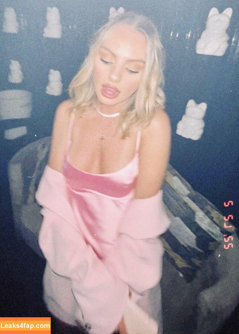 Alexandra Stan / alexandrastan leaked photo photo #0024