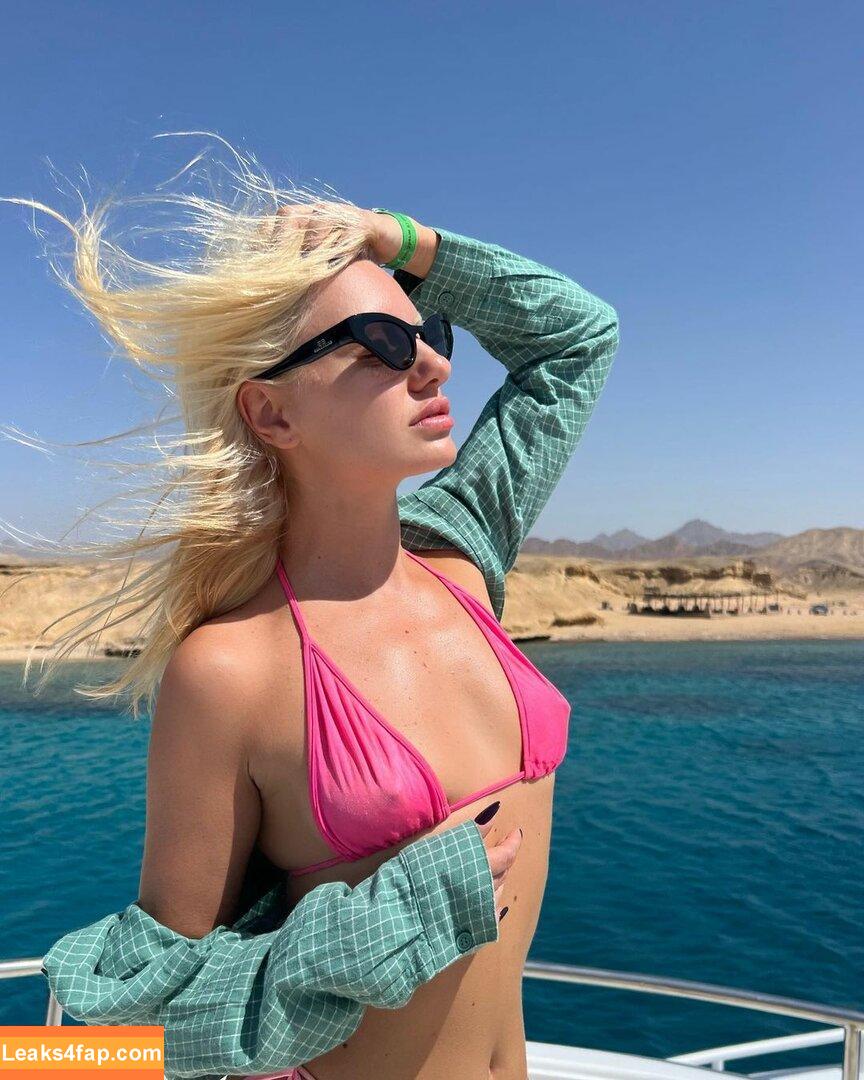 Alexandra Stan / alexandrastan слитое фото фото #0109