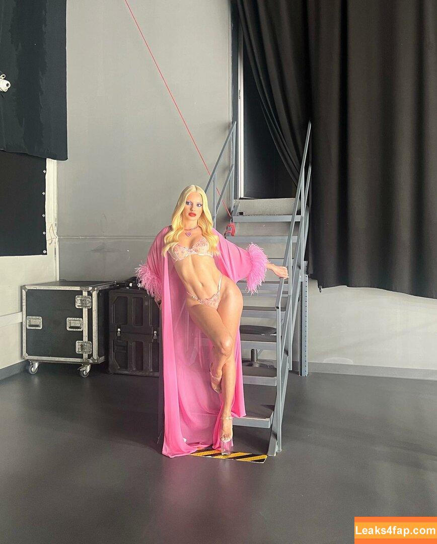 Alexandra Stan / alexandrastan слитое фото фото #0209