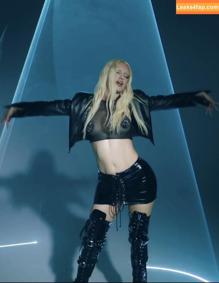 Alexandra Stan / alexandrastan слитое фото фото #0262