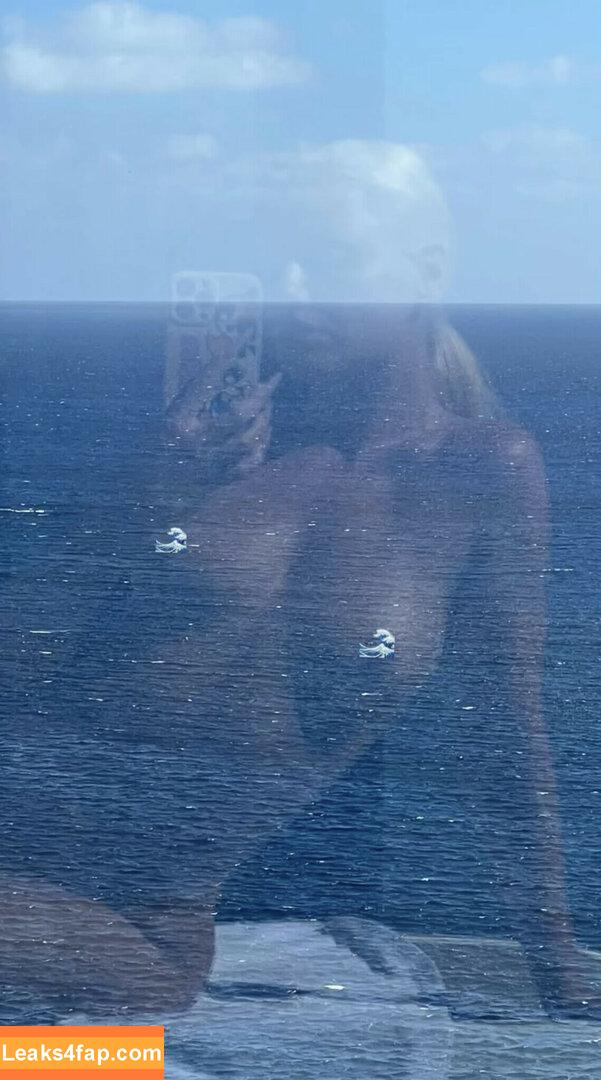 Alexandra Stan / alexandrastan слитое фото фото #0293