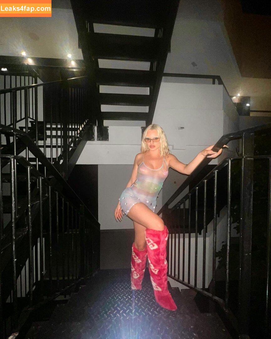 Alexandra Stan / alexandrastan слитое фото фото #0301