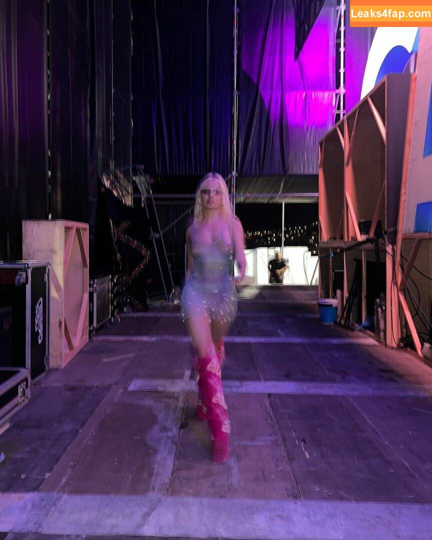 Alexandra Stan / alexandrastan слитое фото фото #0311