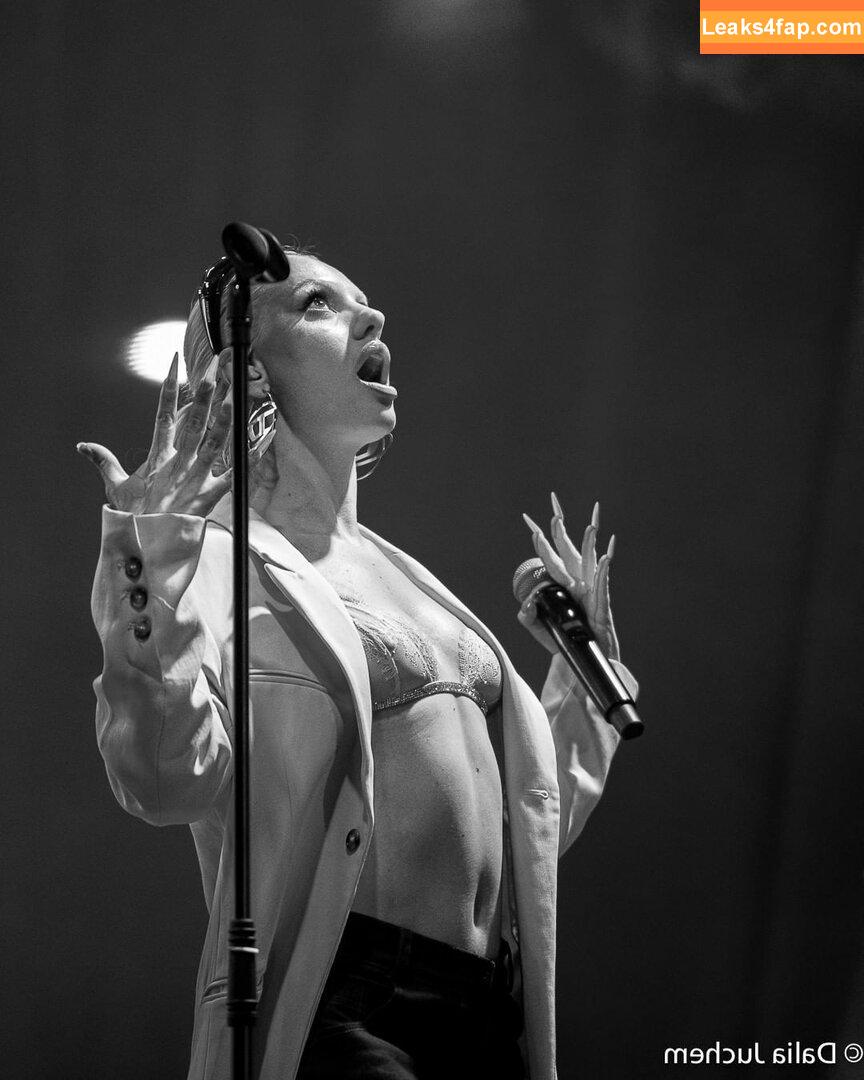 Alexandra Stan / alexandrastan слитое фото фото #0378