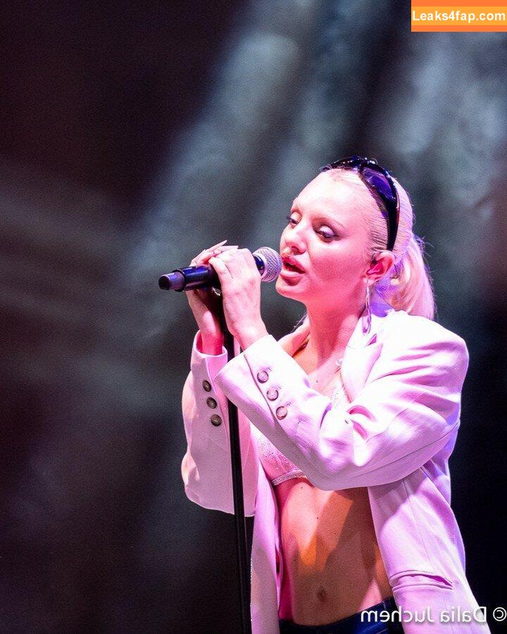 Alexandra Stan / alexandrastan слитое фото фото #0381