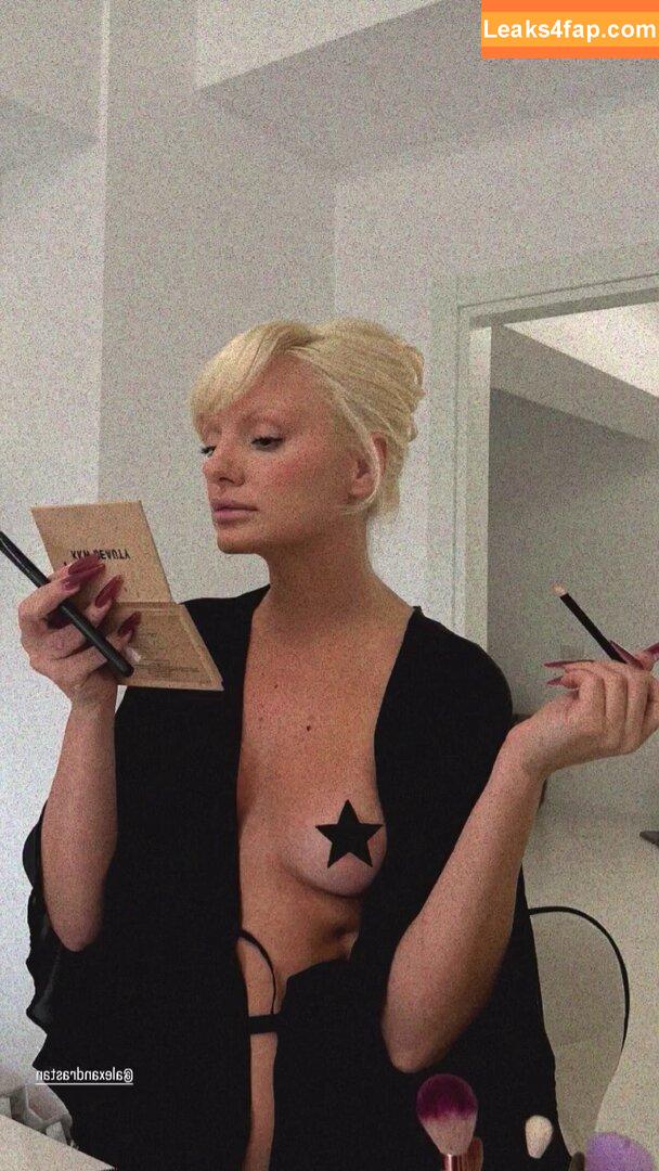 Alexandra Stan / alexandrastan слитое фото фото #0578