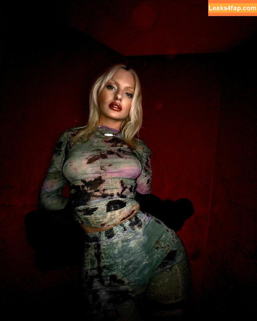 Alexandra Stan / alexandrastan слитое фото фото #0640