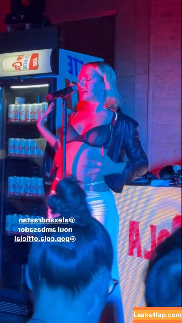 Alexandra Stan / alexandrastan leaked photo photo #0658