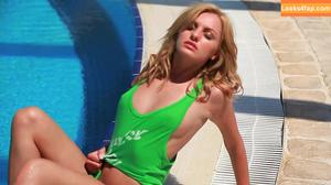 Alexandra Stan photo #0072