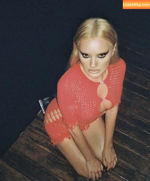 Alexandra Stan photo #0092