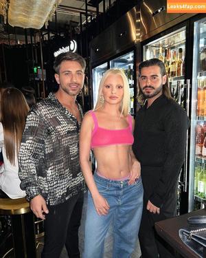 Alexandra Stan photo #0114