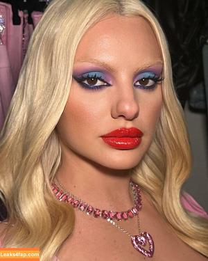 Alexandra Stan photo #0208