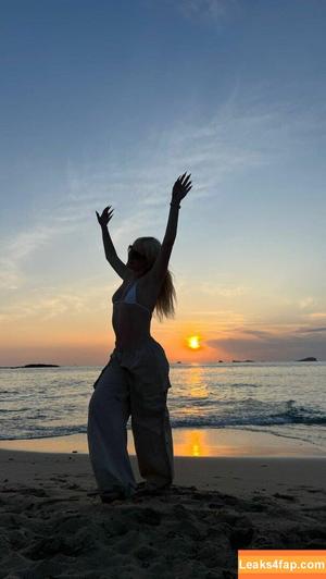 Alexandra Stan photo #0228