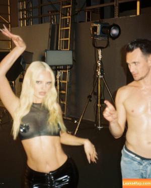Alexandra Stan photo #0281
